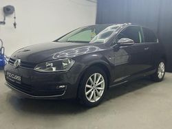 Grau Gebraucht 2015 VW Golf VII Limousine | 9.290 € (Guter Preis)
