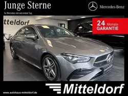 Grau Gebraucht 2024 Mercedes CLA180 Advanced Plus Limousine | 36.880 €