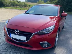 Rot Gebraucht 2015 Mazda 3 Sports-Line Limousine | 8.500 € (Fairer Preis)