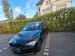 Schwarz Gebraucht 2007 BMW 320 Limousine | 2.900 € (Superpreis)