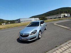 Grün Gebraucht 2017 Opel Insignia Kombi | 9.999 € (Superpreis)