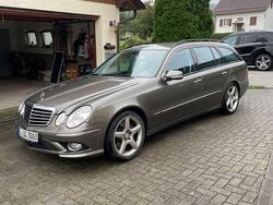 Braun Gebraucht 2008 Mercedes E350 Avantgarde Kombi | 6.090 € (Guter Preis)