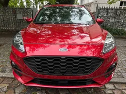 Rot Gebraucht 2022 Ford Kuga ST-Line X SUV | 20.499 € (Superpreis)
