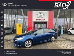 Blau Gebraucht 2016 Toyota Avensis Edition-S Kombi | 14.690 € (Etwas zu teuer)
