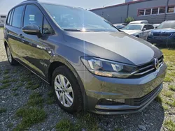 Grau Gebraucht 2020 VW Touran Van / Kleinbus | 14.161 € (Superpreis)