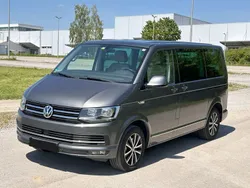 Grau Gebraucht 2016 VW T6 Highline Van | 30.800 €