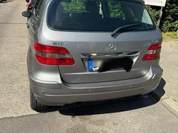 Beige Gebraucht 2006 Mercedes B180 Van / Kleinbus | 3.000 € (Fairer Preis)