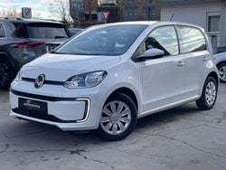 Weiß Gebraucht 2021 VW e-up! R Kleinwagen | 11.900 € (Guter Preis)