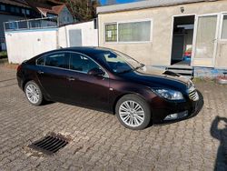 Braun Gebraucht 2012 Opel Insignia Limousine | 4.250 € (Guter Preis)