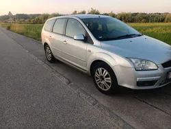 Silber Gebraucht 2007 Ford Focus Kombi | 1.025 € (Guter Preis)