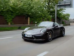 Braun Gebraucht 2016 Porsche 991 Cabrio | 101.800 € (Fairer Preis)
