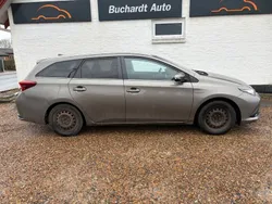 Grau Gebraucht 2017 Toyota Auris Touring Sports Comfort Kombi | 8.400 € (Guter Preis)