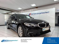 Schwarz Gebraucht 2021 BMW 320e Advantage Kombi | 22.488 € (Superpreis)