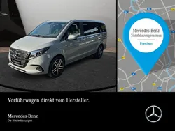 Grau Gebraucht 2025 Mercedes V250 Avantgarde Van / Kleinbus | 80.169 €