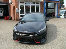 Schwarz Gebraucht 2024 Kia ProCeed Kleinwagen | 27.000 € (Guter Preis)