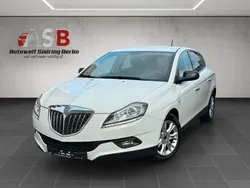 Weiß Gebraucht 2010 Lancia Delta Limousine | 5.999 €