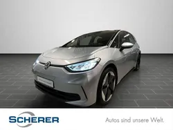 Scale silver metallic (metallic) Gebraucht 2024 VW ID.3 Pro Kleinwagen | 32.900 € (Teuer)