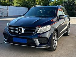 Blau Gebraucht 2016 Mercedes GLE500 AMG line SUV | 35.000 € (Guter Preis)