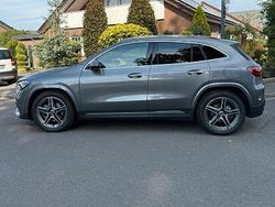 Grau Gebraucht 2024 Mercedes GLA200 AMG line SUV | 43.500 € (Etwas zu teuer)