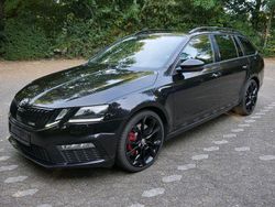 Schwarz Gebraucht 2018 Skoda Octavia RS Kombi | 16.500 € (Guter Preis)