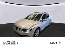 Reflexsilber metallic Gebraucht 2022 VW Golf VIII Style Kombi | 26.450 € (Fairer Preis)
