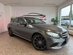 Grau Gebraucht 2018 Mercedes C200 Avantgarde Limousine | 24.450 € (Etwas zu teuer)