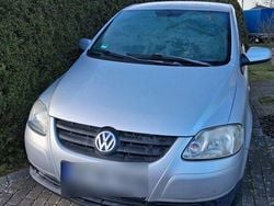 Grau Gebraucht 2006 VW Fox Kleinwagen | 800 € (Superpreis)