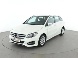 Weiß Gebraucht 2015 Mercedes B180 Style Van / Kleinbus | 12.780 € (Fairer Preis)