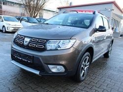 Braun Gebraucht 2019 Dacia Sandero Stepway Limousine | 7.990 € (Fairer Preis)