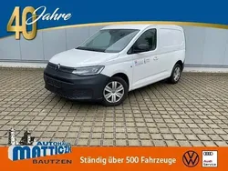 Candyweiß Gebraucht 2021 VW Caddy Sound Van / Kleinbus | 21.359 € (Guter Preis)