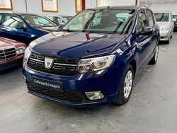 Blau Gebraucht 2018 Dacia Sandero Ambiance Limousine | 4.990 € (Guter Preis)