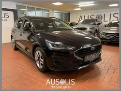Obsidian metallic Gebraucht 2023 Ford Focus Kombi | 15.990 € (Superpreis)