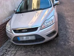 Silber Gebraucht 2008 Ford Focus Kombi | 2.000 € (Guter Preis)