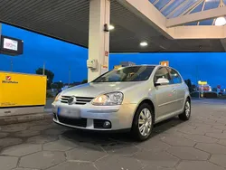 Silber Gebraucht 2007 VW Golf V Limousine | 2.600 € (Fairer Preis)