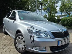 Silber Gebraucht 2009 Skoda Octavia Elegance Limousine | 4.599 € (Superpreis)