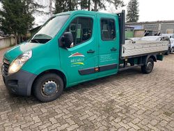 Grün Gebraucht 2014 Opel Movano Limousine | 8.799 € (Fairer Preis)