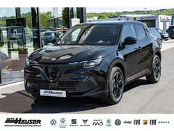 Schwarz Neu 2025 Alfa Romeo Junior Edizione Speciale SUV | 37.975 € (Fairer Preis)