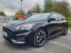 Schwarz Gebraucht 2020 Ford Focus ST-Line X Kombi | 17.999 € (Fairer Preis)