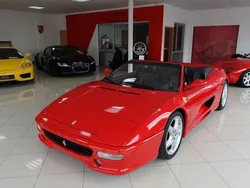 Rosso corsa Gebraucht 1996 Ferrari F355 Cabrio | 111.000 €