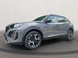 Grau/typ aussenverkleidung met Neu 2025 Peugeot 2008 GT SUV | 37.990 € (Teuer)