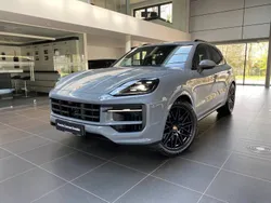 Arktikgrau Neu 2025 Porsche Cayenne SUV | 141.990 € (Fairer Preis)