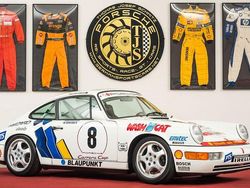 Weiß Gebraucht 1990 Porsche 911 Carrera Coupé | 279.964 €