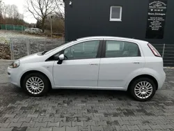 Weiß Gebraucht 2012 Fiat Grande Punto Kleinwagen | 4.500 € (Teuer)