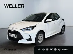 Weiss Neu 2025 Toyota Yaris Hybrid Comfort Kleinwagen | 24.499 € (Fairer Preis)