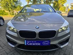 Silber Gebraucht 2014 BMW 218 Active Tourer Basis Van / Kleinbus | 13.500 € (Etwas zu teuer)
