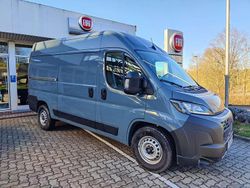 Lanzarote grau Gebraucht 2025 Fiat Ducato Van | 37.899 € (Teuer)