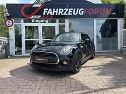 Schwarz Gebraucht 2017 Mini Cooper Kleinwagen | 12.899 € (Fairer Preis)