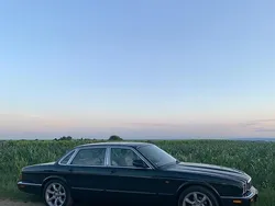 Grün Gebraucht 1999 Jaguar XJ Limousine | 12.900 € (Etwas zu teuer)
