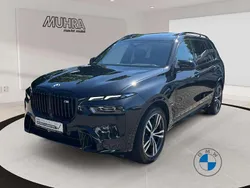 Saphirschwarz metallic Gebraucht 2025 BMW X7 M Sport SUV | 114.890 €