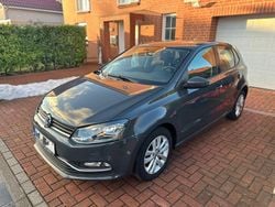 Grau Gebraucht 2016 VW Polo S Kleinwagen | 7.990 € (Guter Preis)